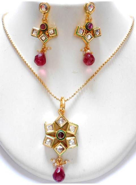 Kundan Pendant Sets